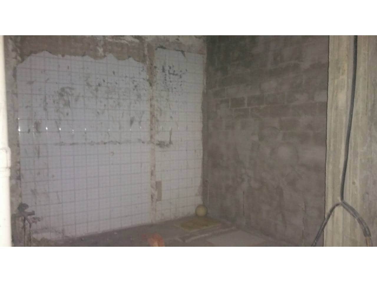 Erhverv til salg i Bilbao - € 110.000 (Ref: 4809976)