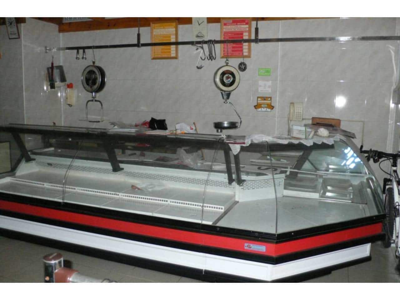 Commercial for sale in Bilbao - € 175,000 (Ref: 5013384)