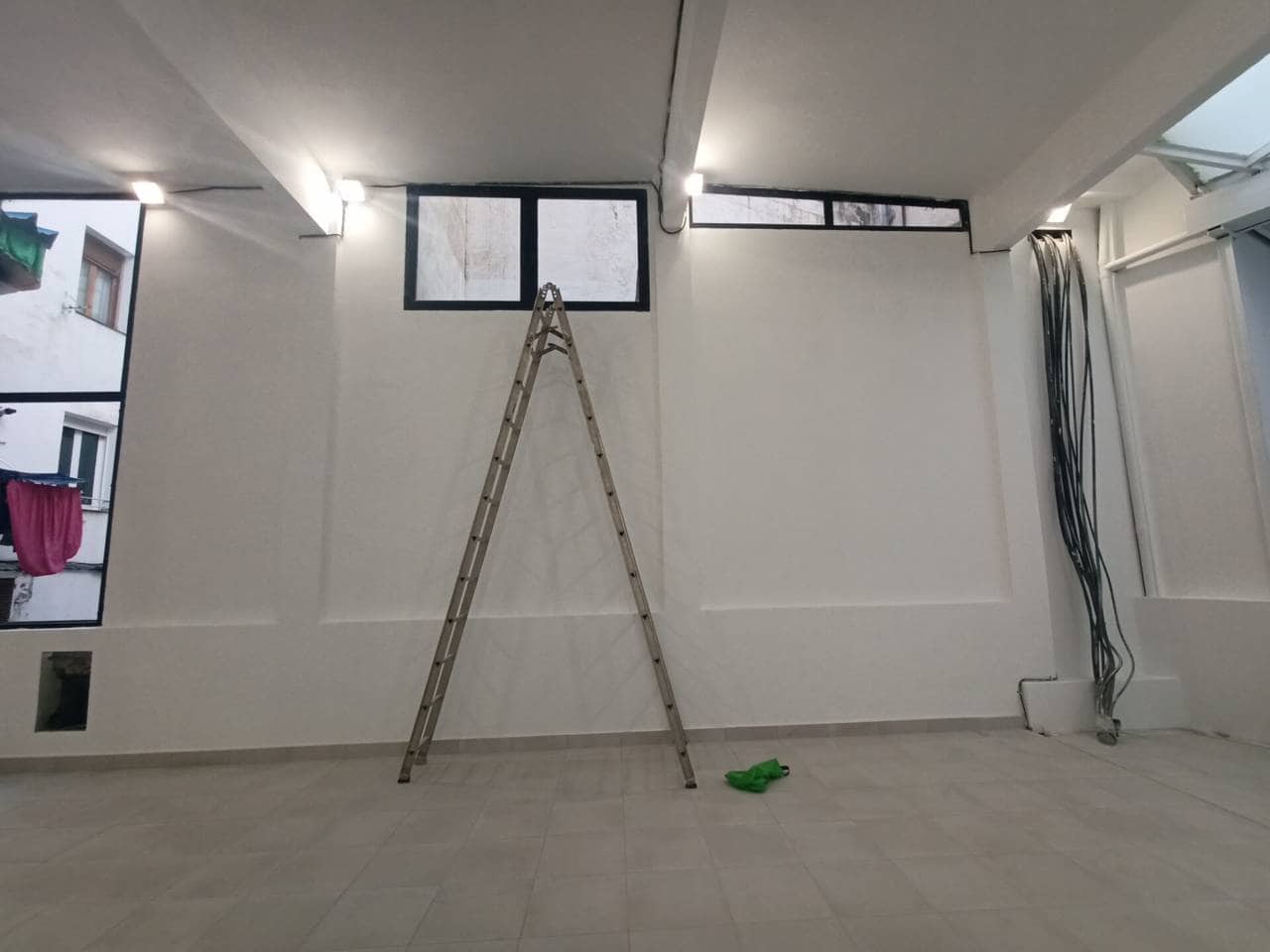 Erhverv til salg i Bilbao - € 600.000 (Ref: 5682719)