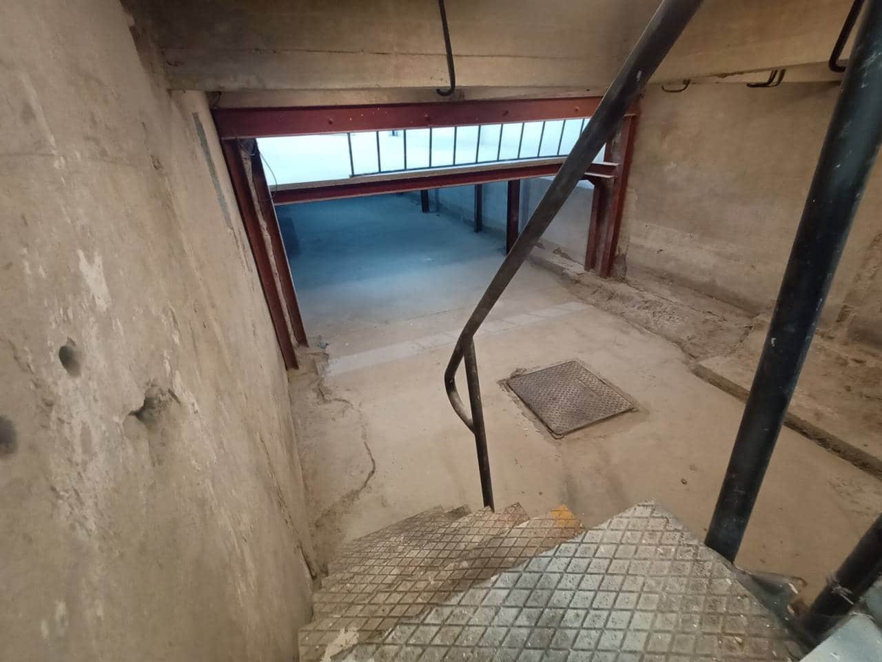 Erhverv til salg i Bilbao - € 600.000 (Ref: 5682719)