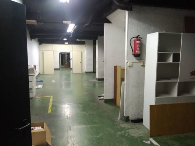 Comercial para venda em Bilbao - 850 000 € (Ref: 5710990)