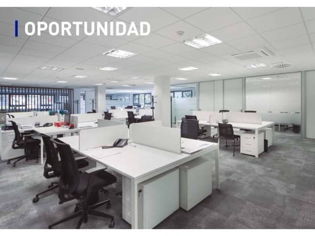 13 bedroom Office for sale in Derio with garage - € 600,000 (Ref: 5711043)