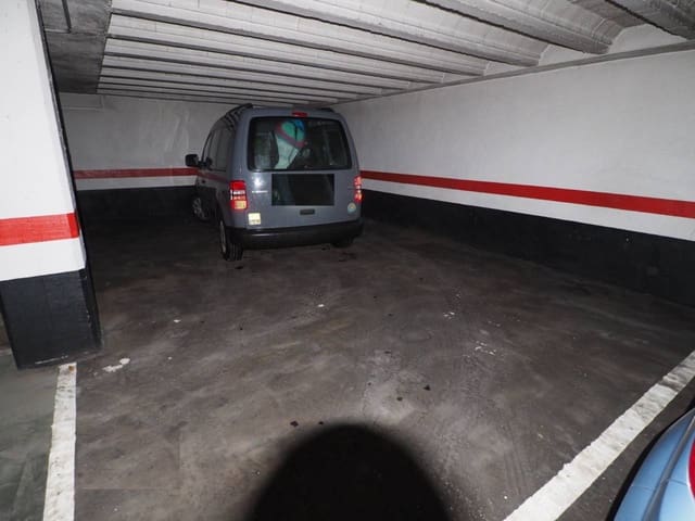 Garage til salg i Bilbao - € 55.000 (Ref: 5750127)