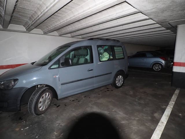 Garage til salg i Bilbao - € 55.000 (Ref: 5750127)