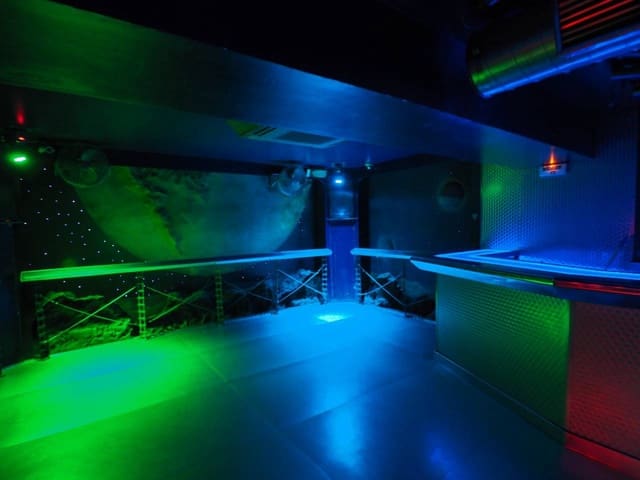 Kommersiell til salgs i Bilbao - € 1 500 000 (Ref: 5750136)