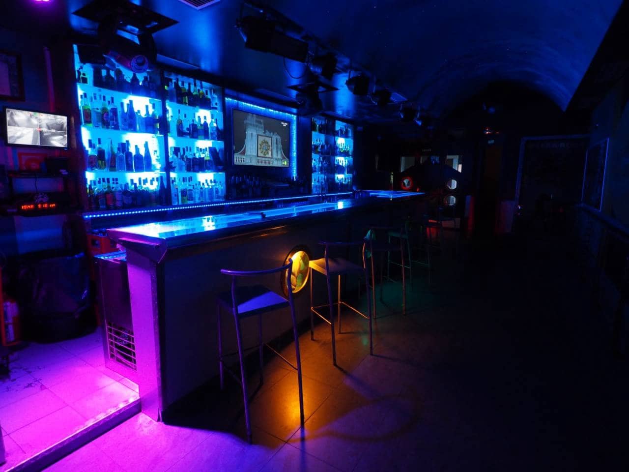 Erhverv til salg i Bilbao - € 1.500.000 (Ref: 5750136)