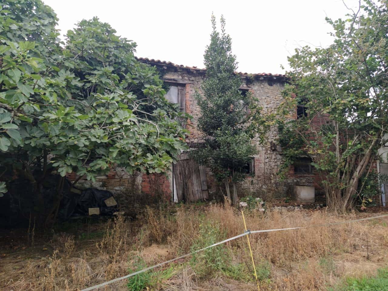 Grunde uden byggetilladelser til salg i Liendo - € 220.000 (Ref: 5872050)