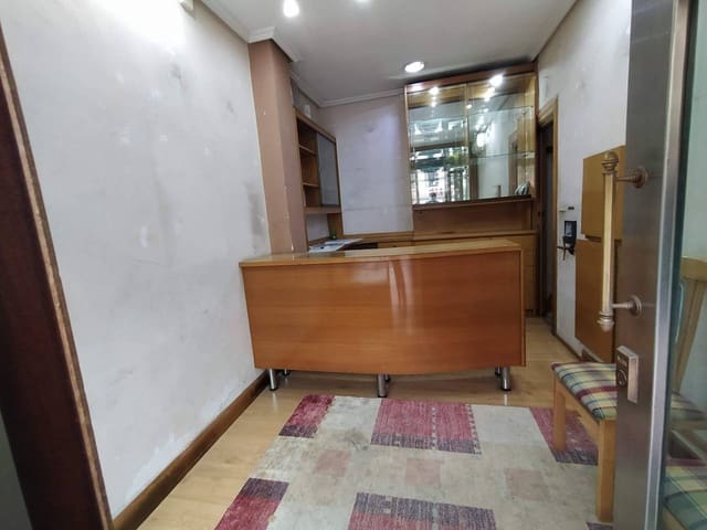 Commercial for rent in Bilbao - € 550 (Ref: 5975570)