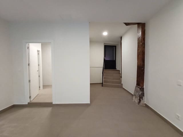 Kommersiell til leie i Bilbao - € 600 (Ref: 6430078)