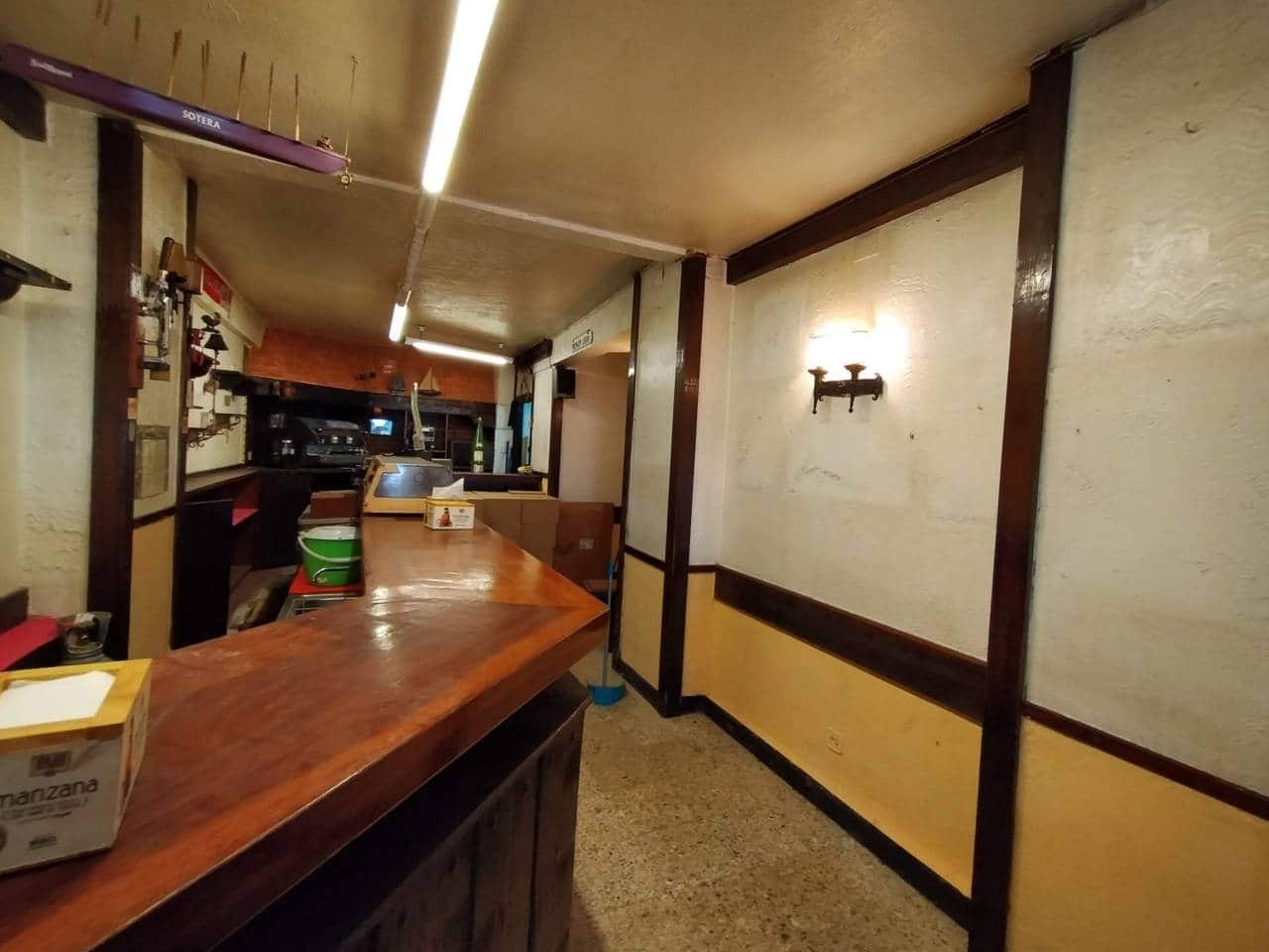 Kaupallinen myytävänä paikassa Bilbao - 110 000 € (Ref: 6466174)