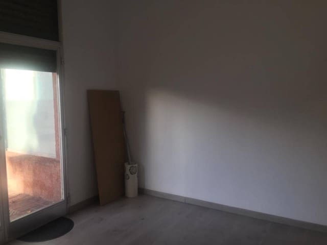Comercial para venda em Bilbao - 120 000 € (Ref: 6547804)