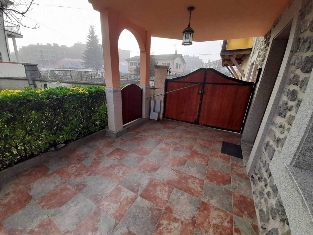 6 soveværelse Byhus til salg i Ramales de la Victoria med swimmingpool - € 268.000 (Ref: 6590683)