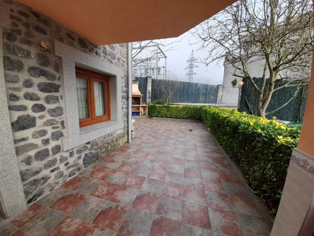 6 soveværelse Byhus til salg i Ramales de la Victoria med swimmingpool - € 268.000 (Ref: 6590683)