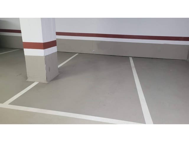 Garage til salg i Bilbao - € 47.000 (Ref: 6656929)