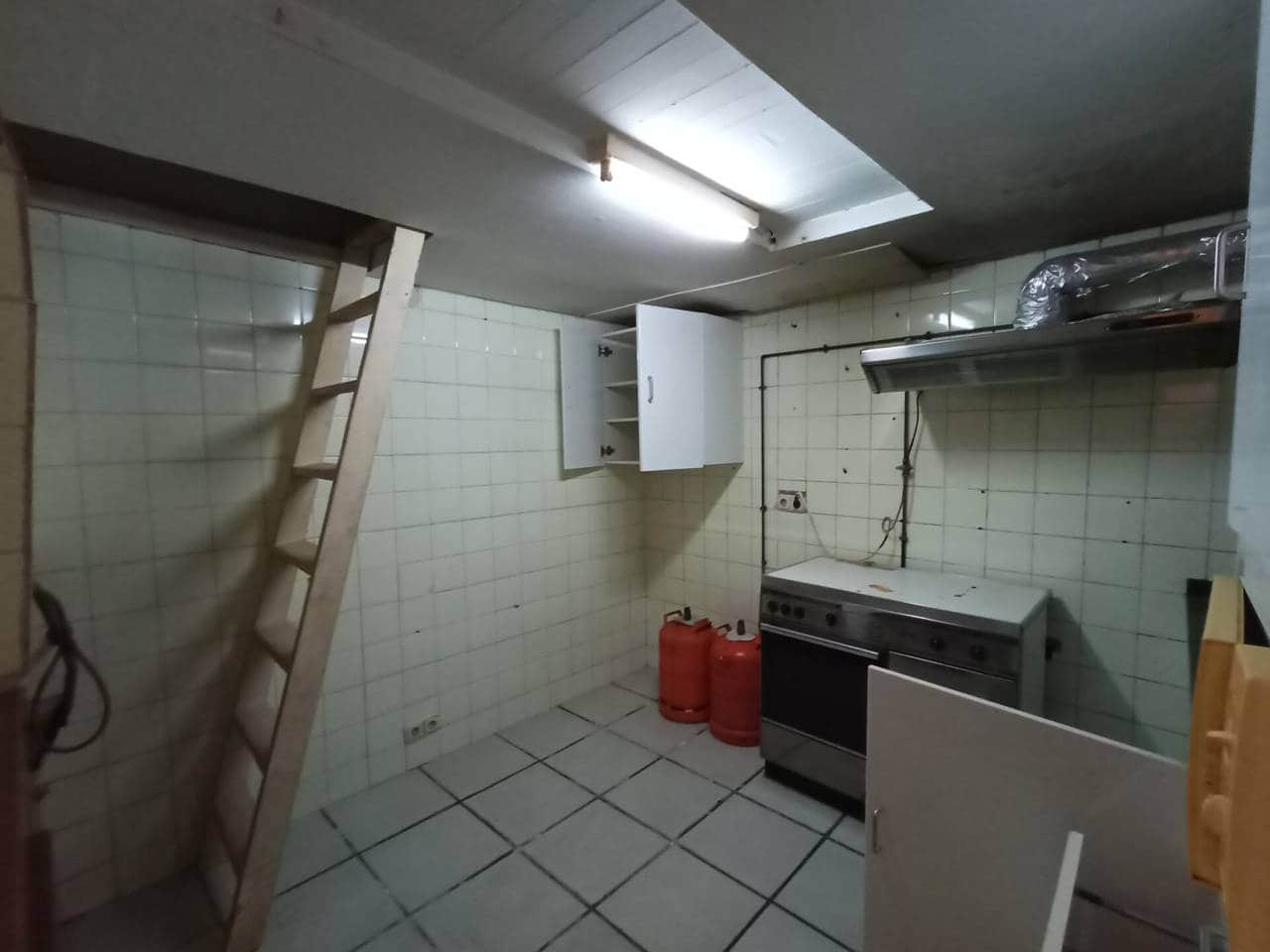 Commercial for sale in Bilbao - € 59,000 (Ref: 6667272)