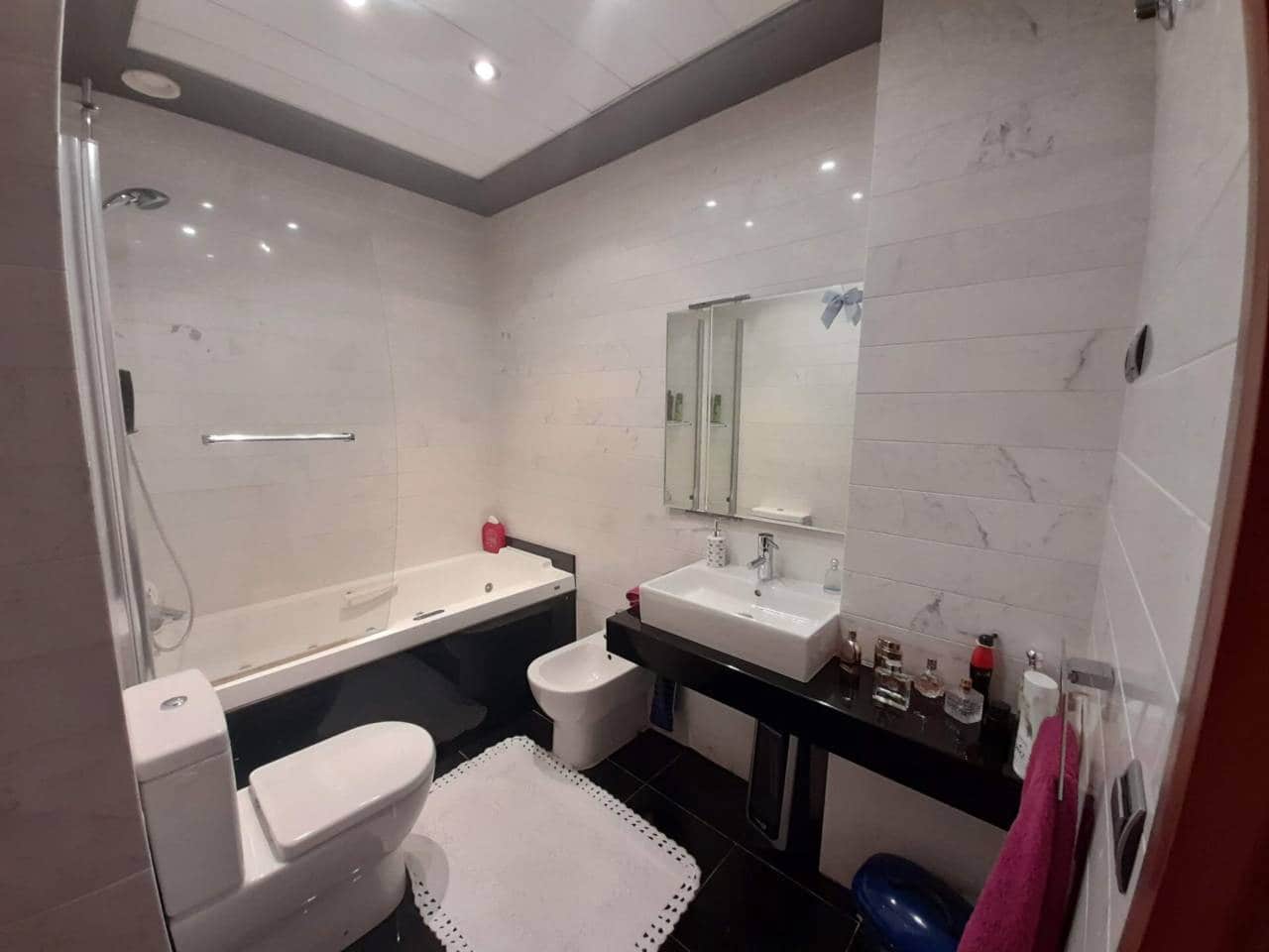 2 soveværelse Lejlighed til salg i Bilbao - € 645.000 (Ref: 6872703)