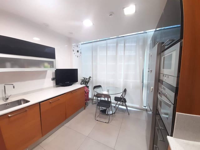 2 slaapkamer Flat te koop in Bilbao - € 645.000 (Ref: 6872703)