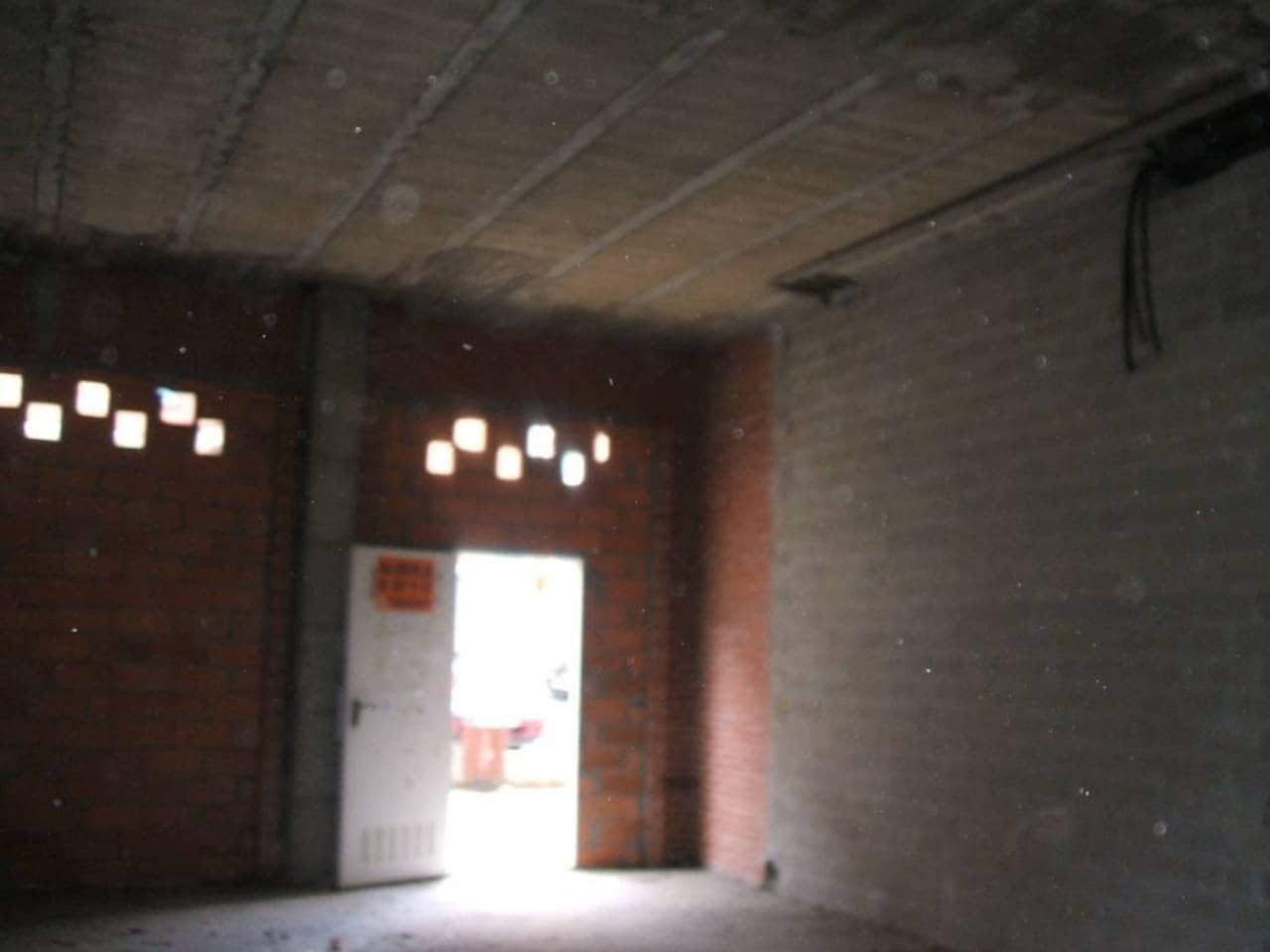 Commercieel te koop in Guenes - € 59.000 (Ref: 6905261)