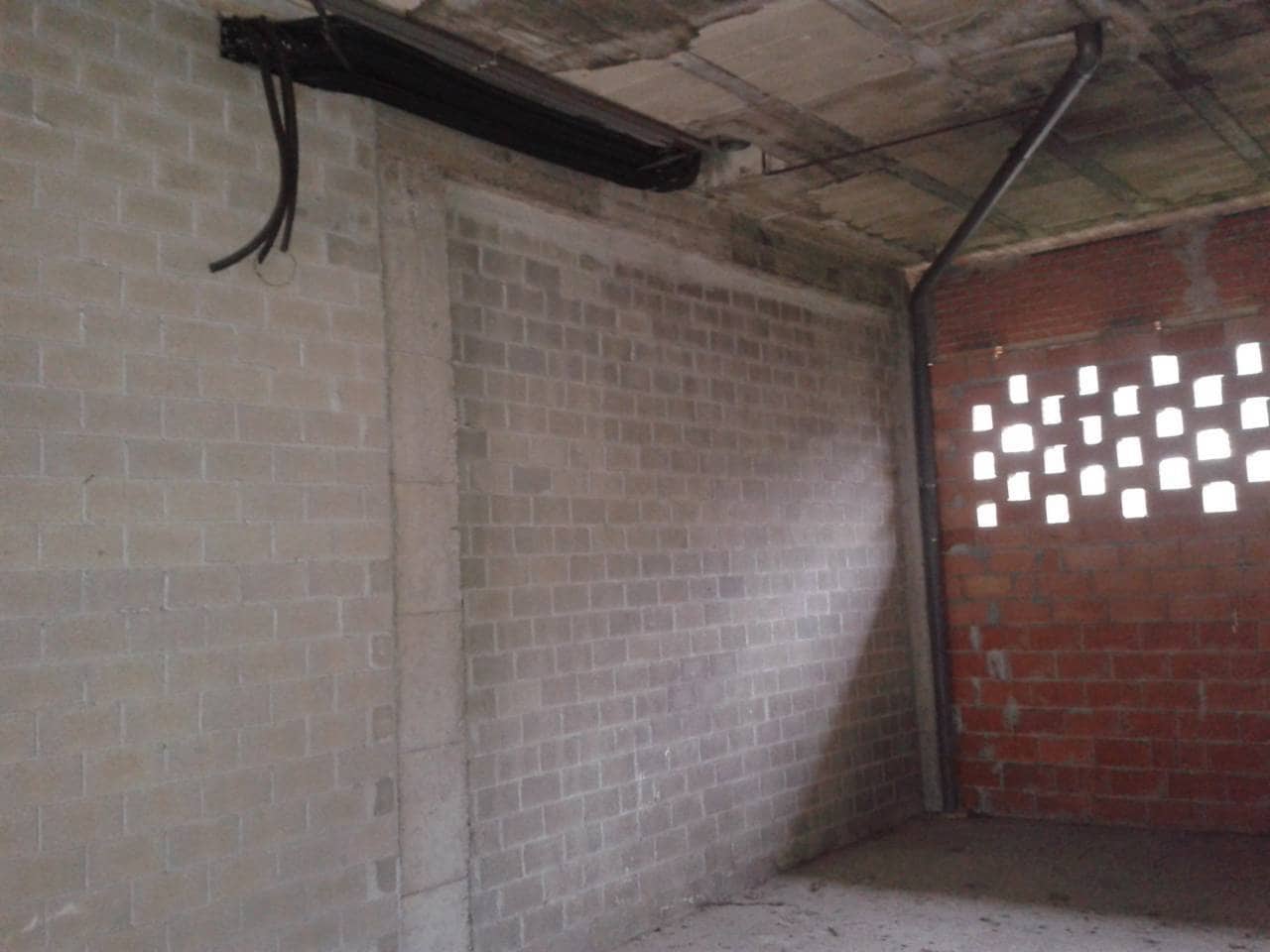 Commercieel te koop in Guenes - € 59.000 (Ref: 6905261)