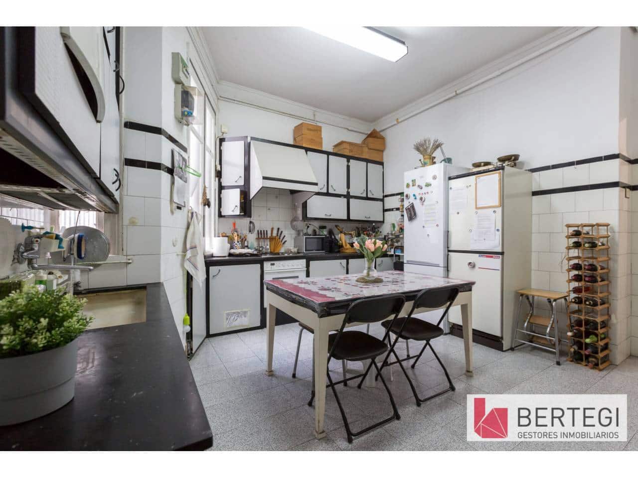 8 soveværelse Lejlighed til salg i Bilbao - € 840.000 (Ref: 6940111)