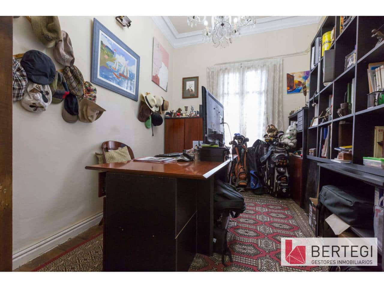 8 soveværelse Lejlighed til salg i Bilbao - € 840.000 (Ref: 6940111)