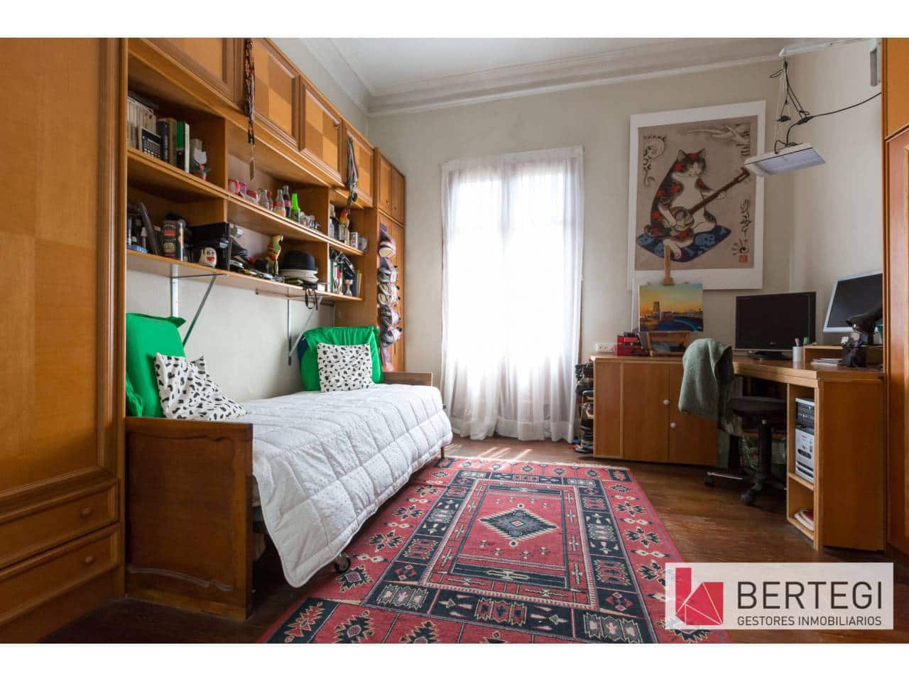 8 soveværelse Lejlighed til salg i Bilbao - € 840.000 (Ref: 6940111)