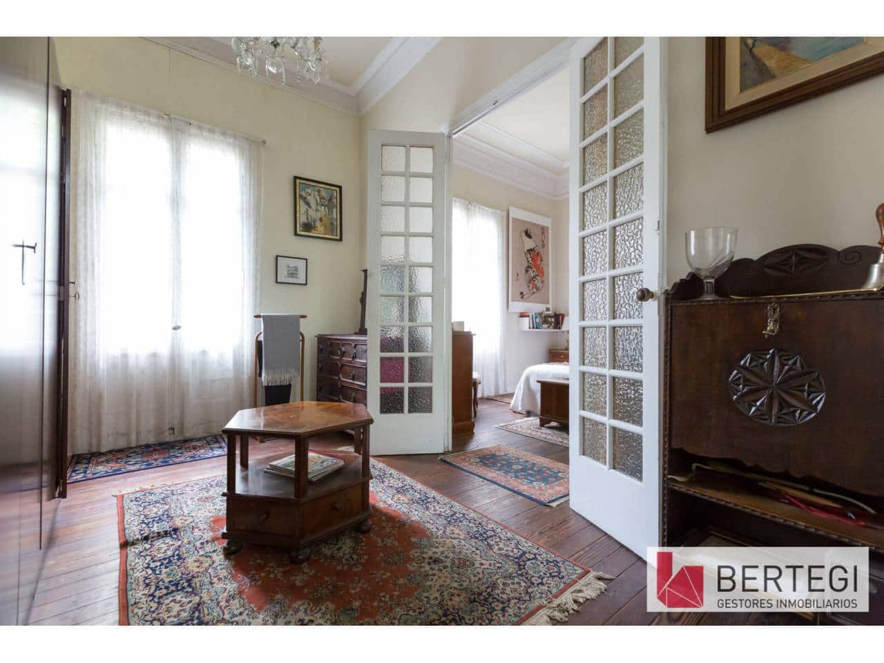 8 soveværelse Lejlighed til salg i Bilbao - € 840.000 (Ref: 6940111)