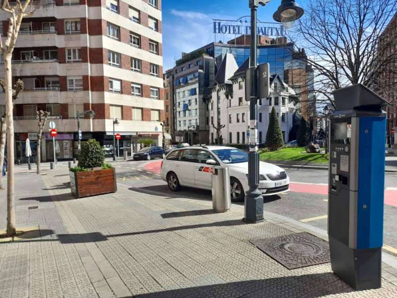 Kommersiell til salgs i Bilbao - € 310 000 (Ref: 7130095)