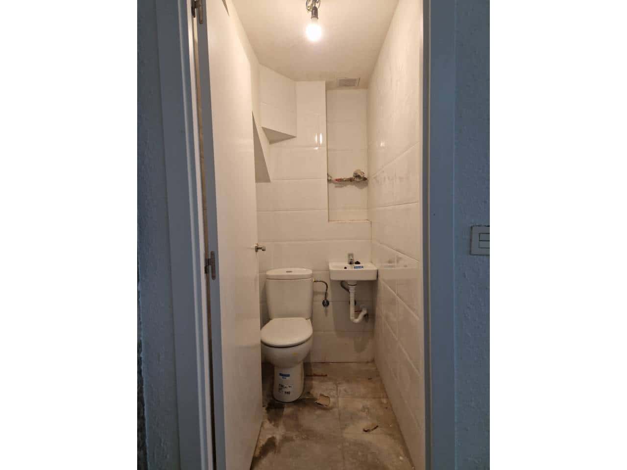 Kommersiell til salgs i Bilbao - € 310 000 (Ref: 7130095)
