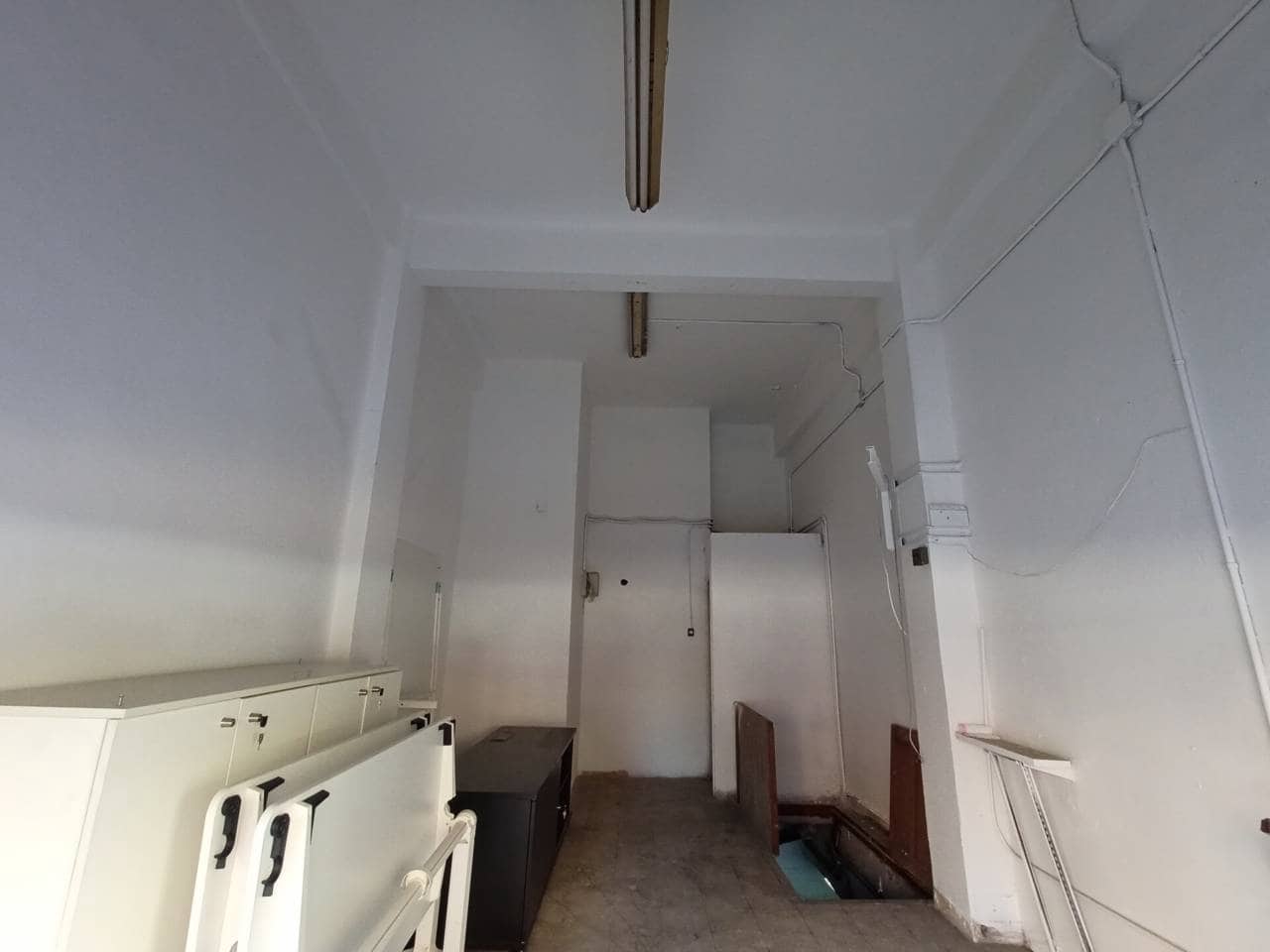 Kommersiell til salgs i Bilbao - € 98 000 (Ref: 7175983)