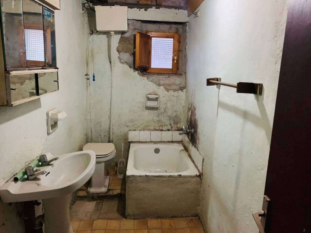 4 soveværelse Finca/Landehus til salg i Karrantza Harana/Valle de Carranza - € 155.000 (Ref: 7187503)