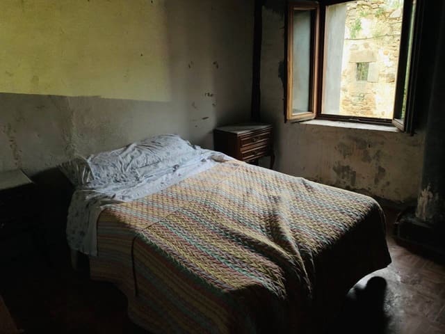 4 bedroom Finca/Country House for sale in Karrantza Harana/Valle de Carranza - € 155,000 (Ref: 7187503)