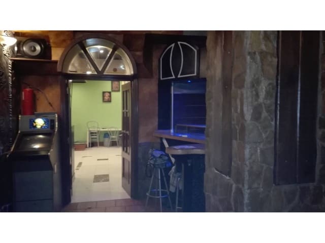 Comercial para venda em Bilbao - 200 000 € (Ref: 7403165)