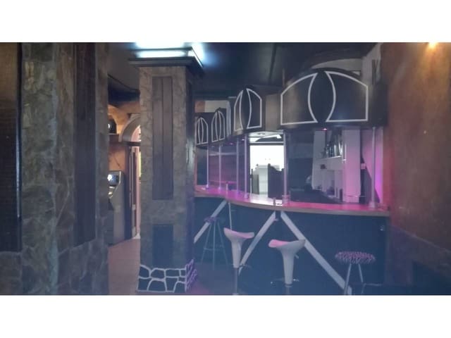 Comercial para venda em Bilbao - 200 000 € (Ref: 7403165)