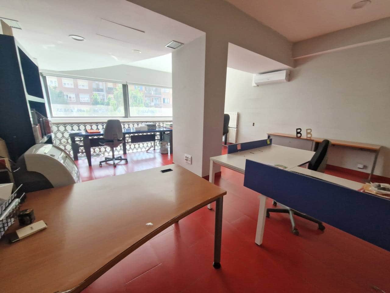 Erhverv til leje i Bilbao - € 1.900 (Ref: 7419284)