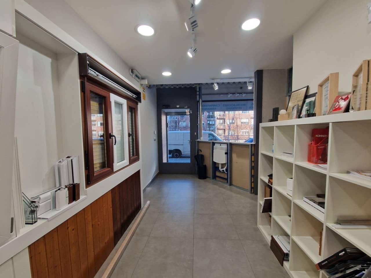 Erhverv til salg i Bilbao - € 320.000 (Ref: 7419285)