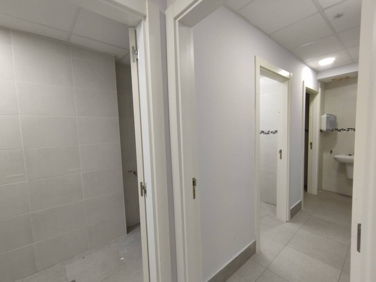 Local Commercial à louer à Bilbao - 3 500 € (Ref: 7449415)