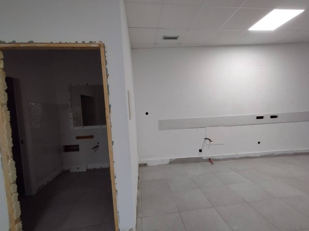 Local Commercial à louer à Bilbao - 3 500 € (Ref: 7449415)