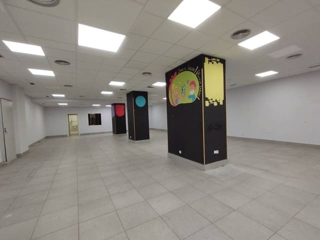 Commercial for rent in Bilbao - € 3,500 (Ref: 7449415)