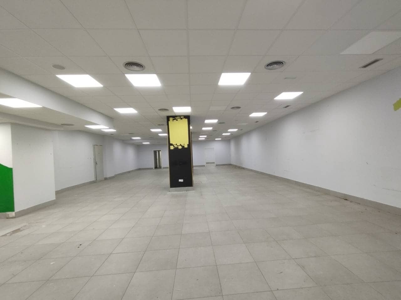 Local Commercial à louer à Bilbao - 3 500 € (Ref: 7449415)