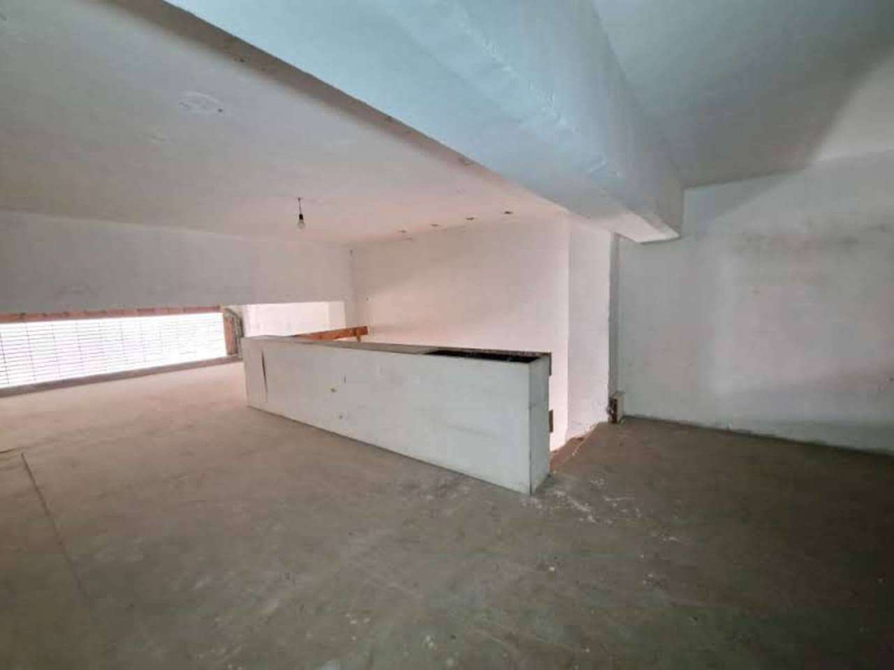 Comercial para venda em Bilbao - 200 000 € (Ref: 7465951)