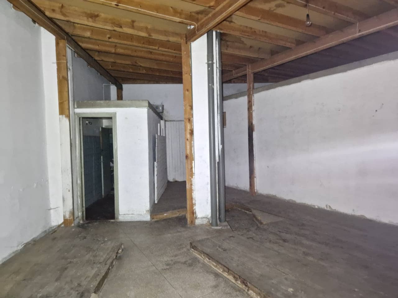 Comercial para venda em Bilbao - 200 000 € (Ref: 7465951)