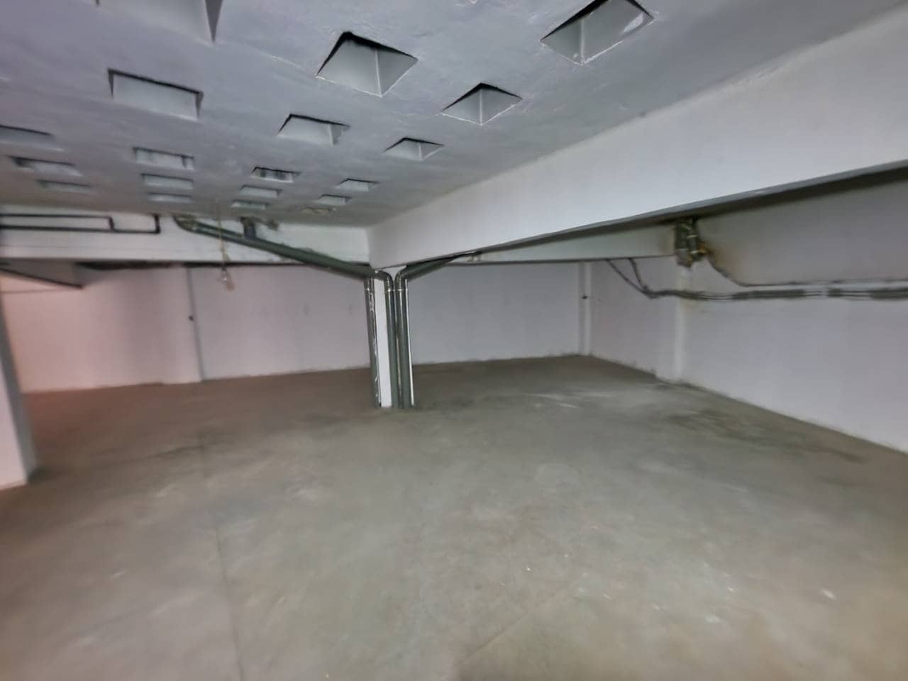 Comercial para venda em Bilbao - 200 000 € (Ref: 7465951)