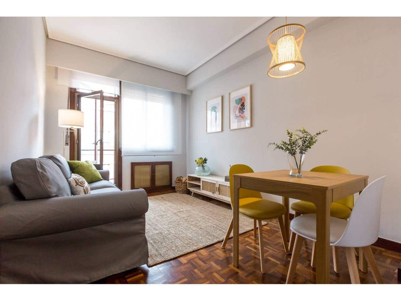 3 bedroom Flat for rent in Bilbao - € 1,290 (Ref: 7645755)