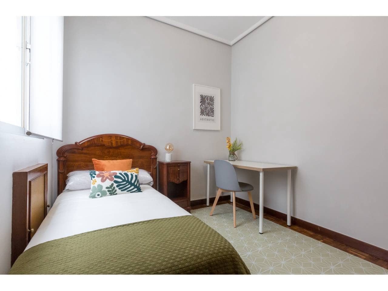 3 bedroom Flat for rent in Bilbao - € 1,290 (Ref: 7645755)