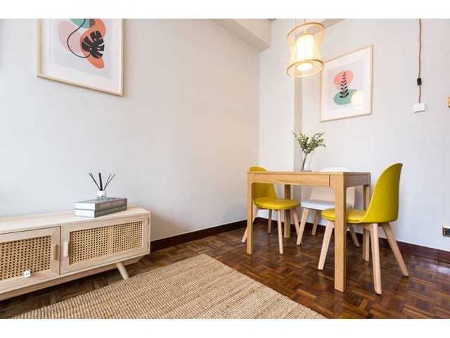 3 soveværelse Lejlighed til leje i Bilbao - € 1.290 (Ref: 7645755)