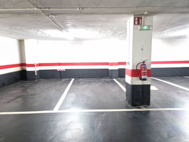 Garage til salg i Bilbao - € 45.000 (Ref: 7807282)