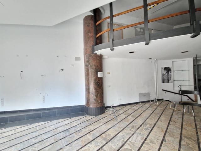 Kaupallinen myytävänä paikassa Bilbao - 270 000 € (Ref: 7847325)