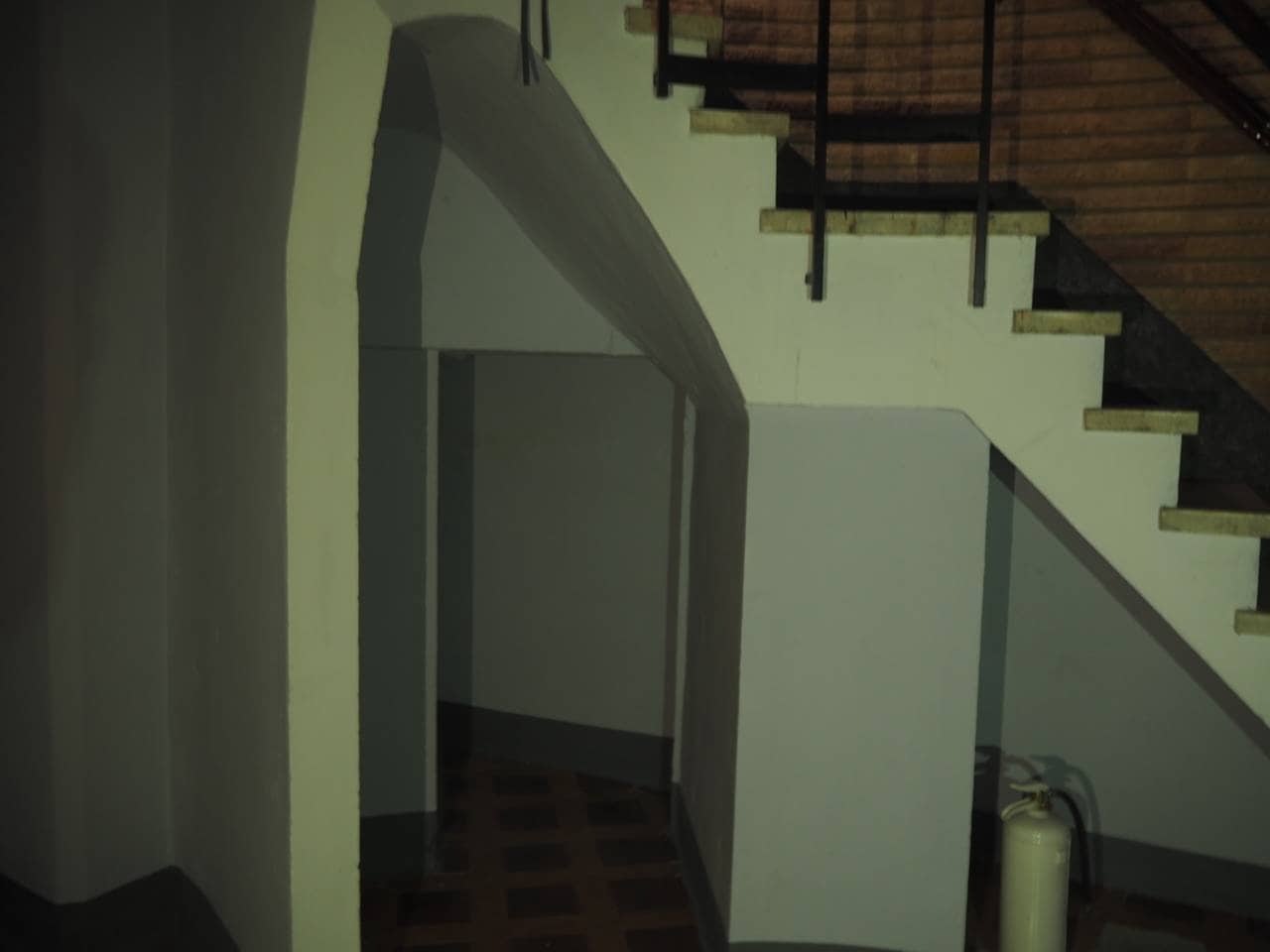 Erhverv til salg i Bilbao - € 270.000 (Ref: 7847325)