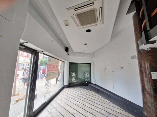 Kaupallinen myytävänä paikassa Bilbao - 270 000 € (Ref: 7847325)